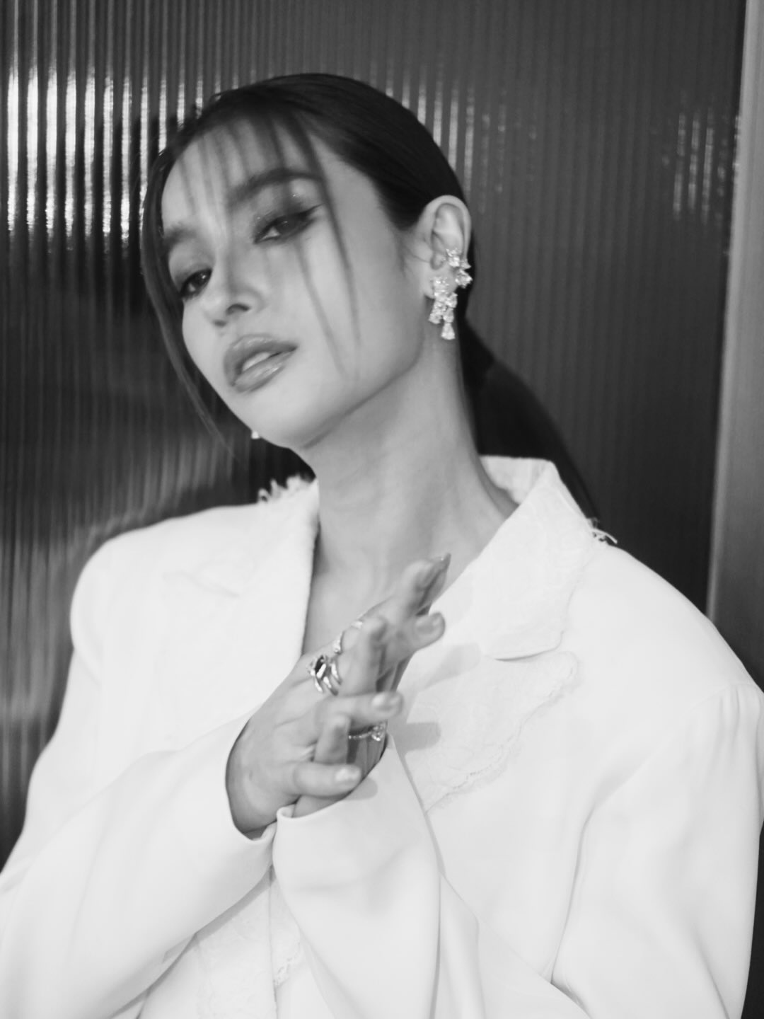 วิว - วรรณรท สนธิไชย