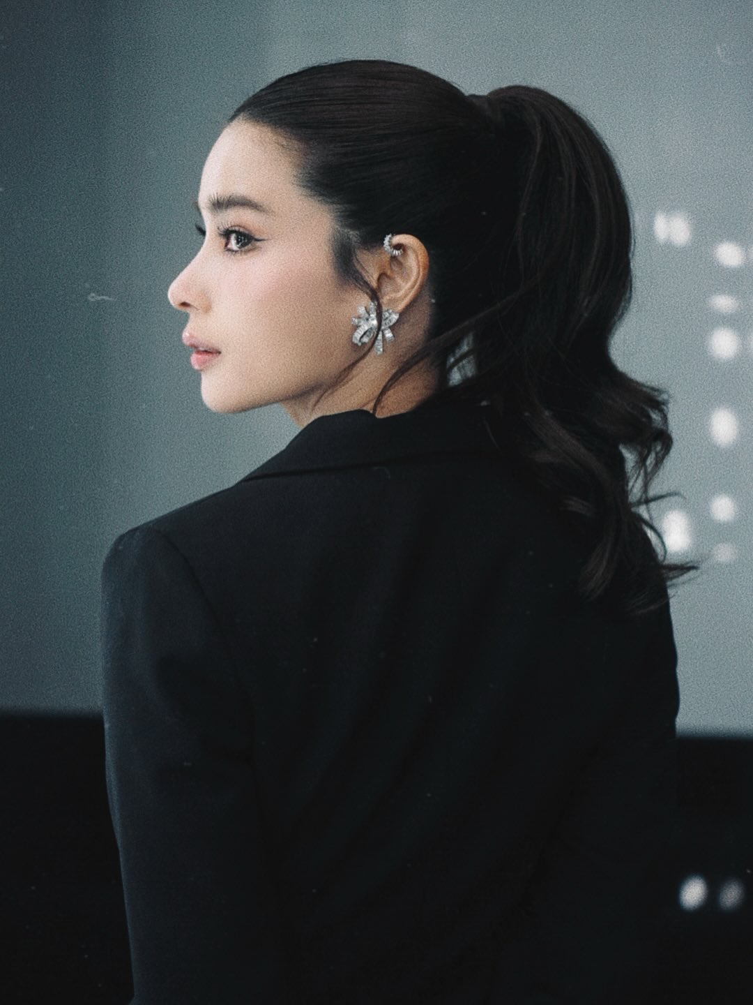 วิว - วรรณรท สนธิไชย