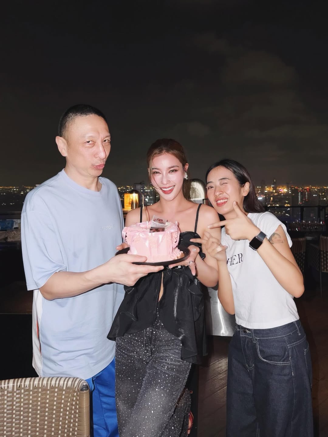 วิว - วรรณรท สนธิไชย
