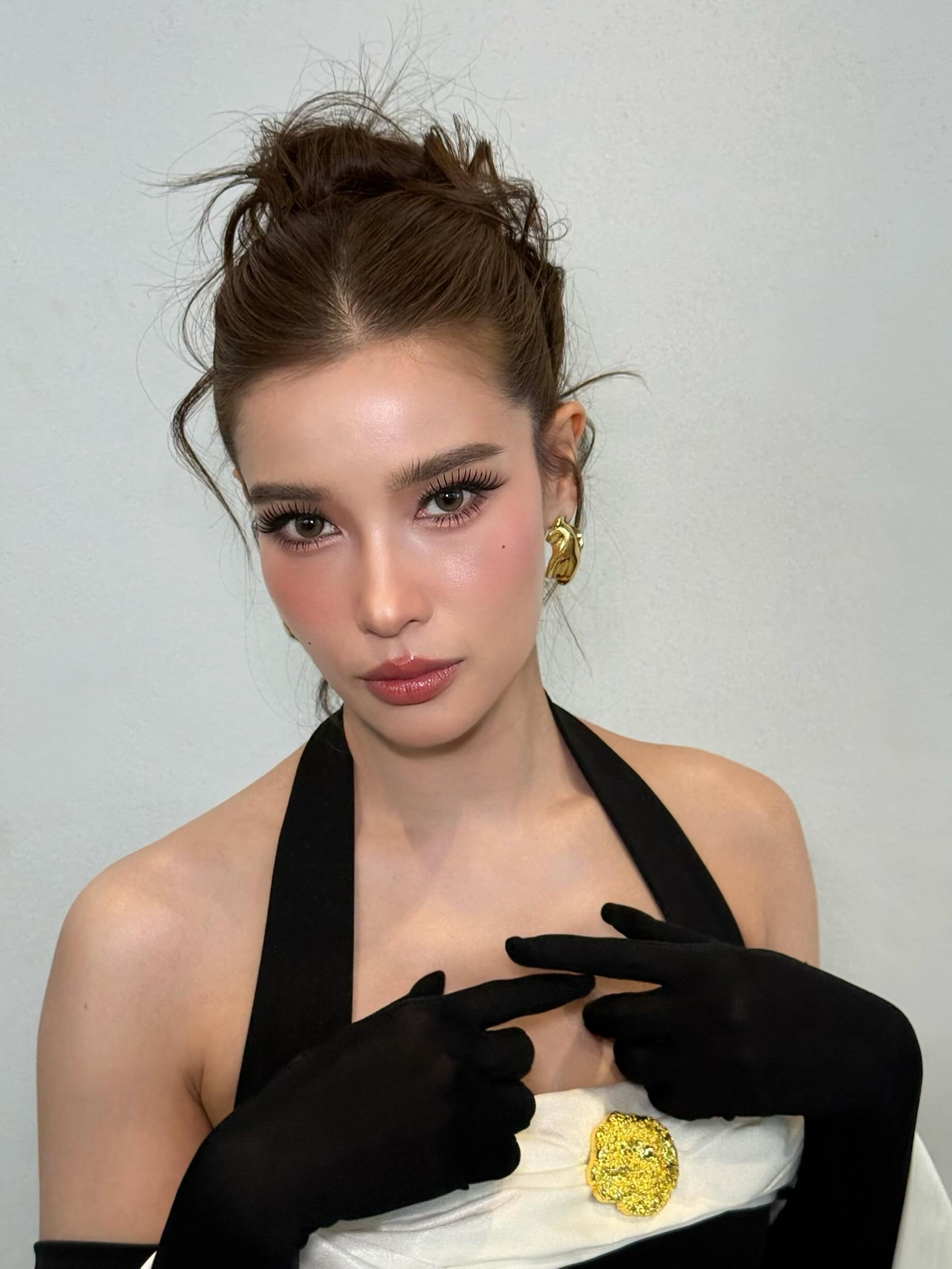 วิว - วรรณรท สนธิไชย