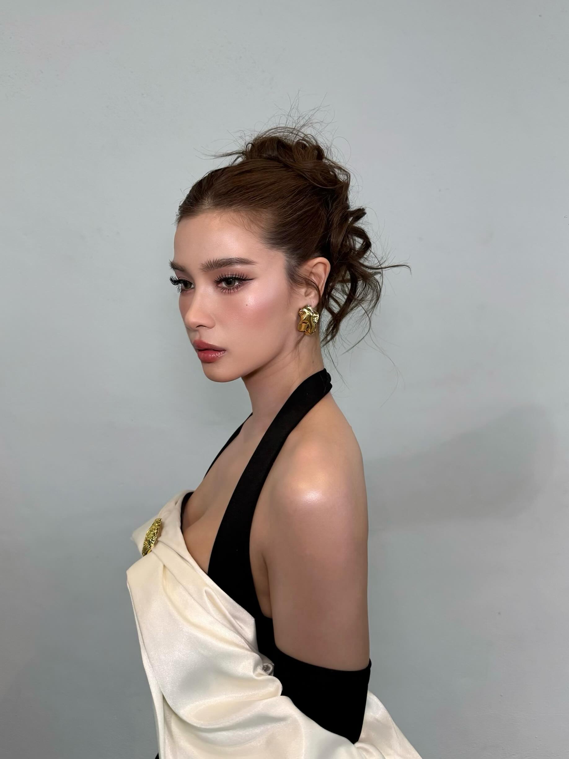 วิว - วรรณรท สนธิไชย
