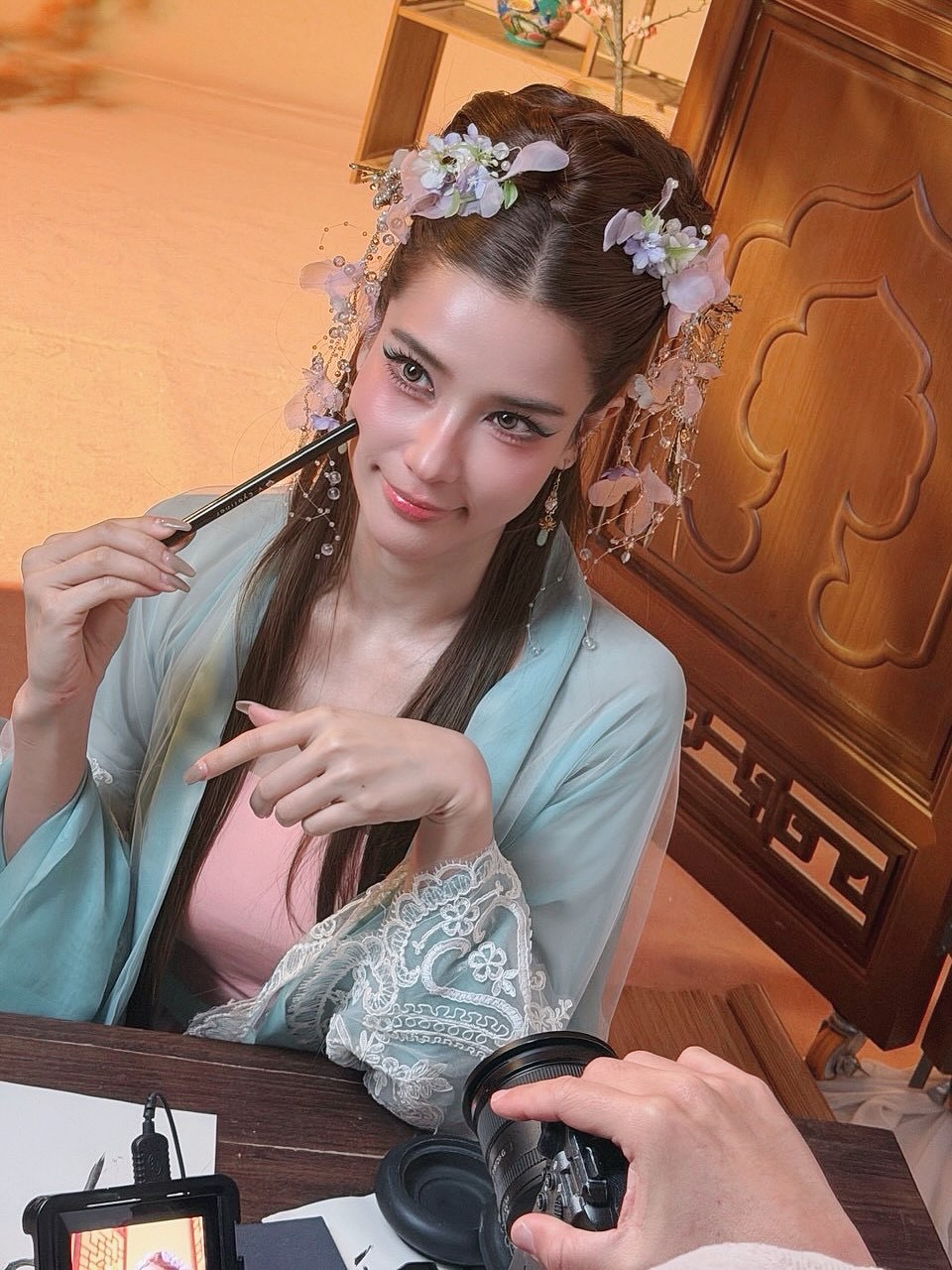 วิว - วรรณรท สนธิไชย