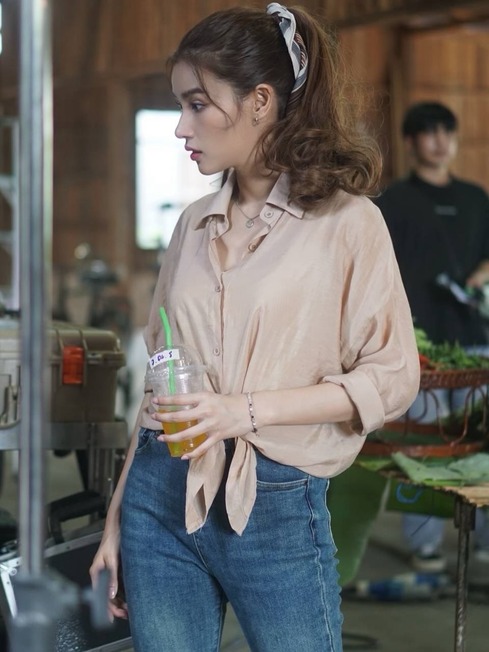 วิว - วรรณรท สนธิไชย
