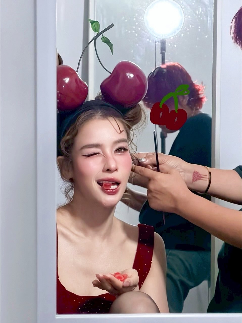 วิว - วรรณรท สนธิไชย