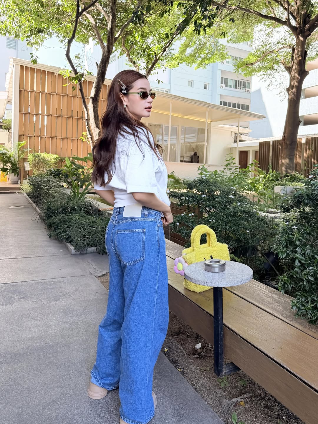 วิว - วรรณรท สนธิไชย