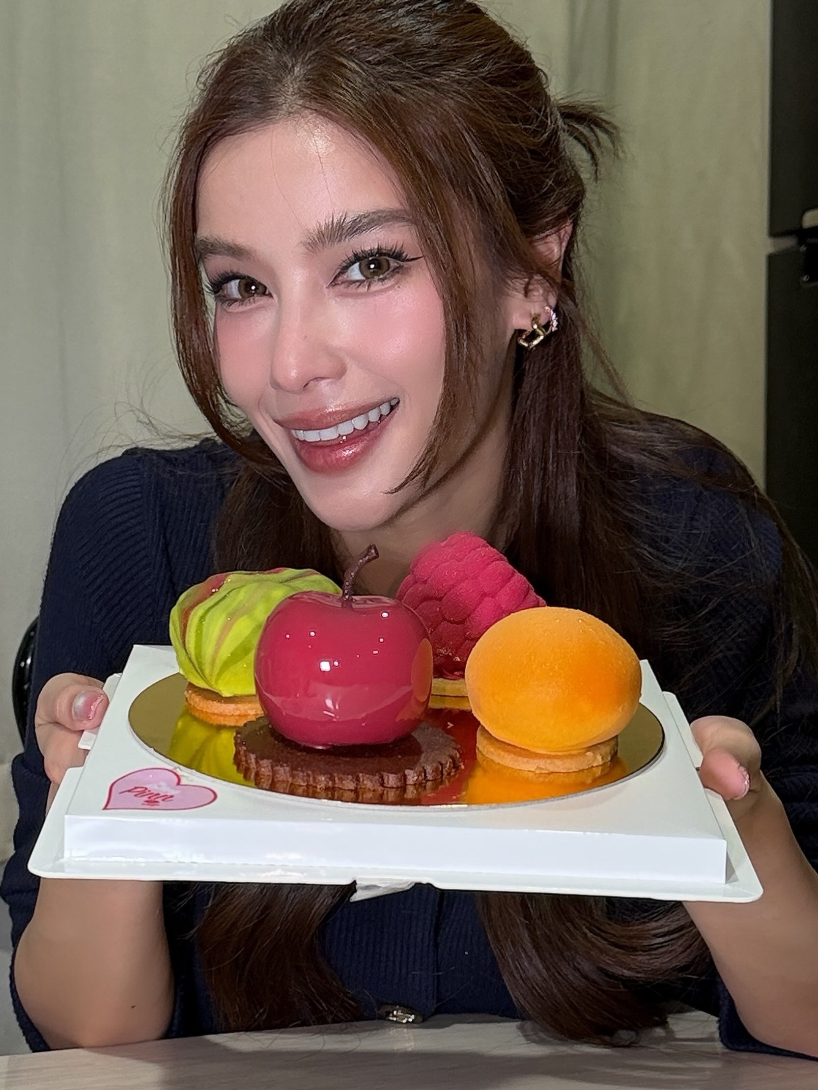 วิว - วรรณรท สนธิไชย