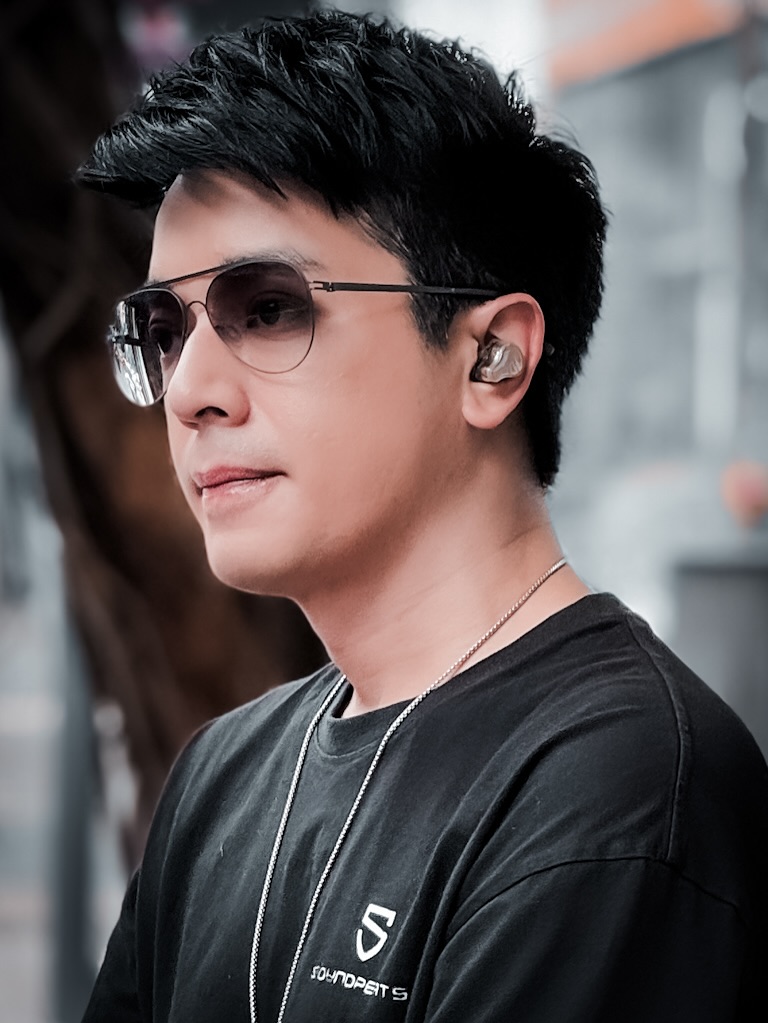 เคน - ปรัชญา มีบำรุง