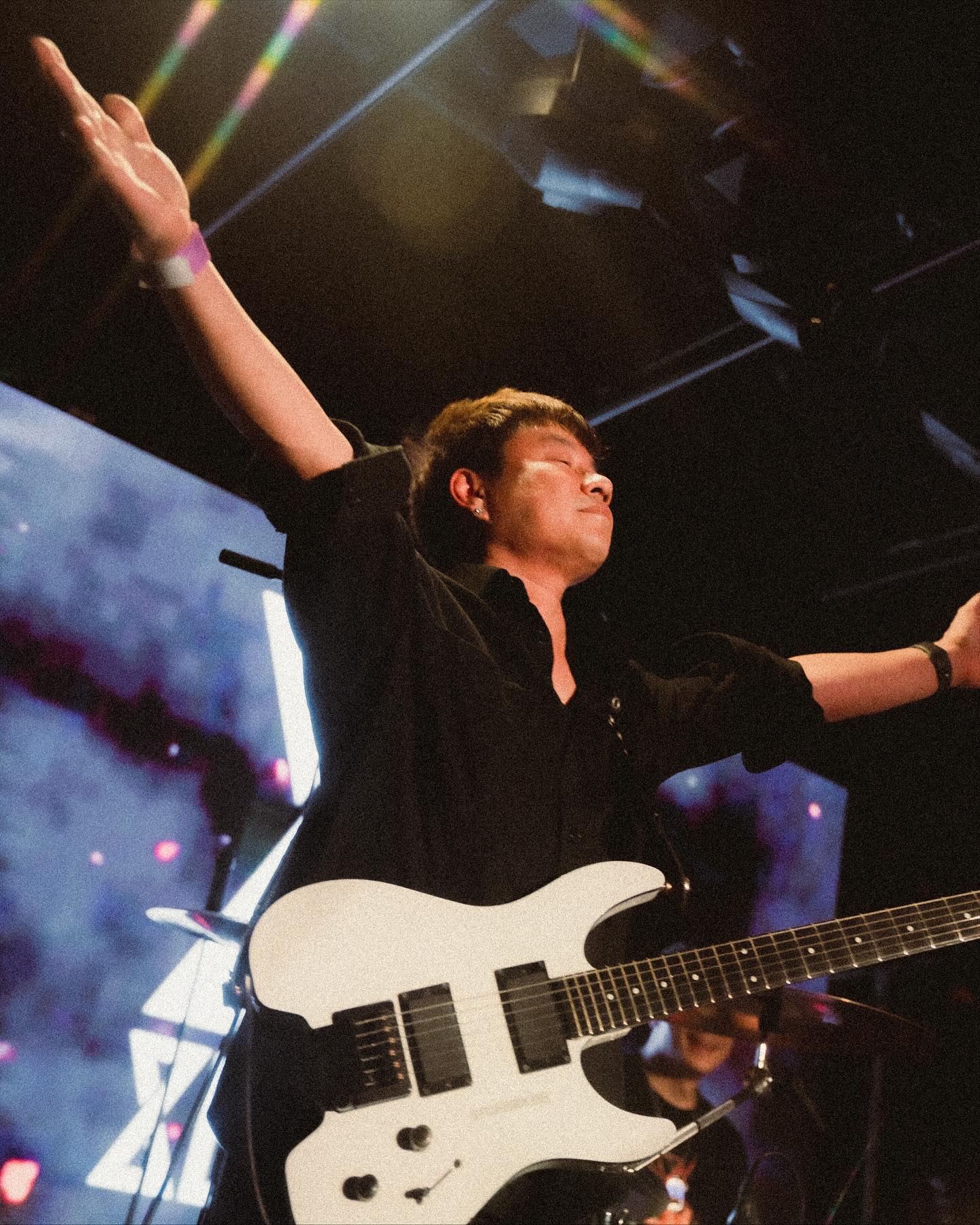 เคน - ปรัชญา มีบำรุง