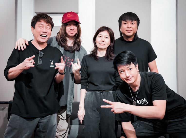 เคน - ปรัชญา มีบำรุง