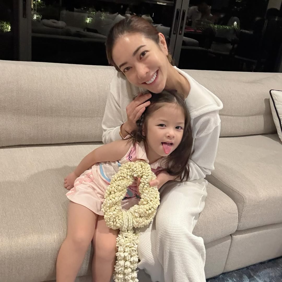 แป้ง - อรจิรา แหลมวิไล