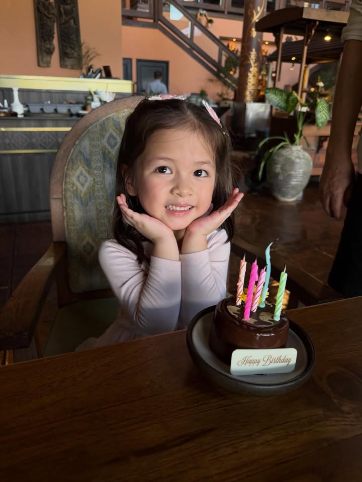 แป้ง - อรจิรา แหลมวิไล