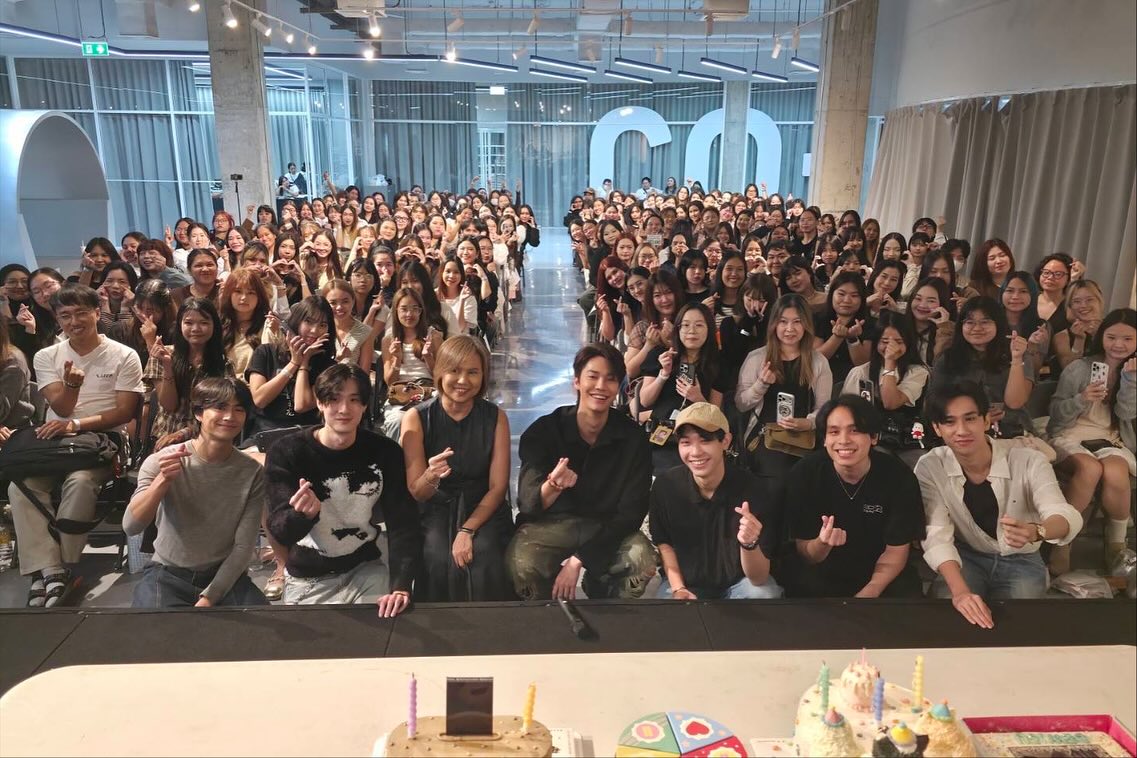 ดิว - จิรวรรตน์ สุทธิวณิชศักดิ์