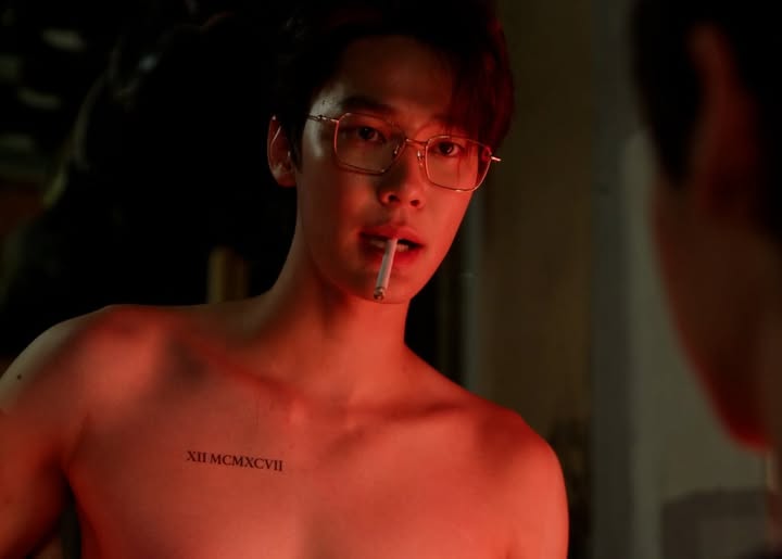 ดิว - จิรวรรตน์ สุทธิวณิชศักดิ์