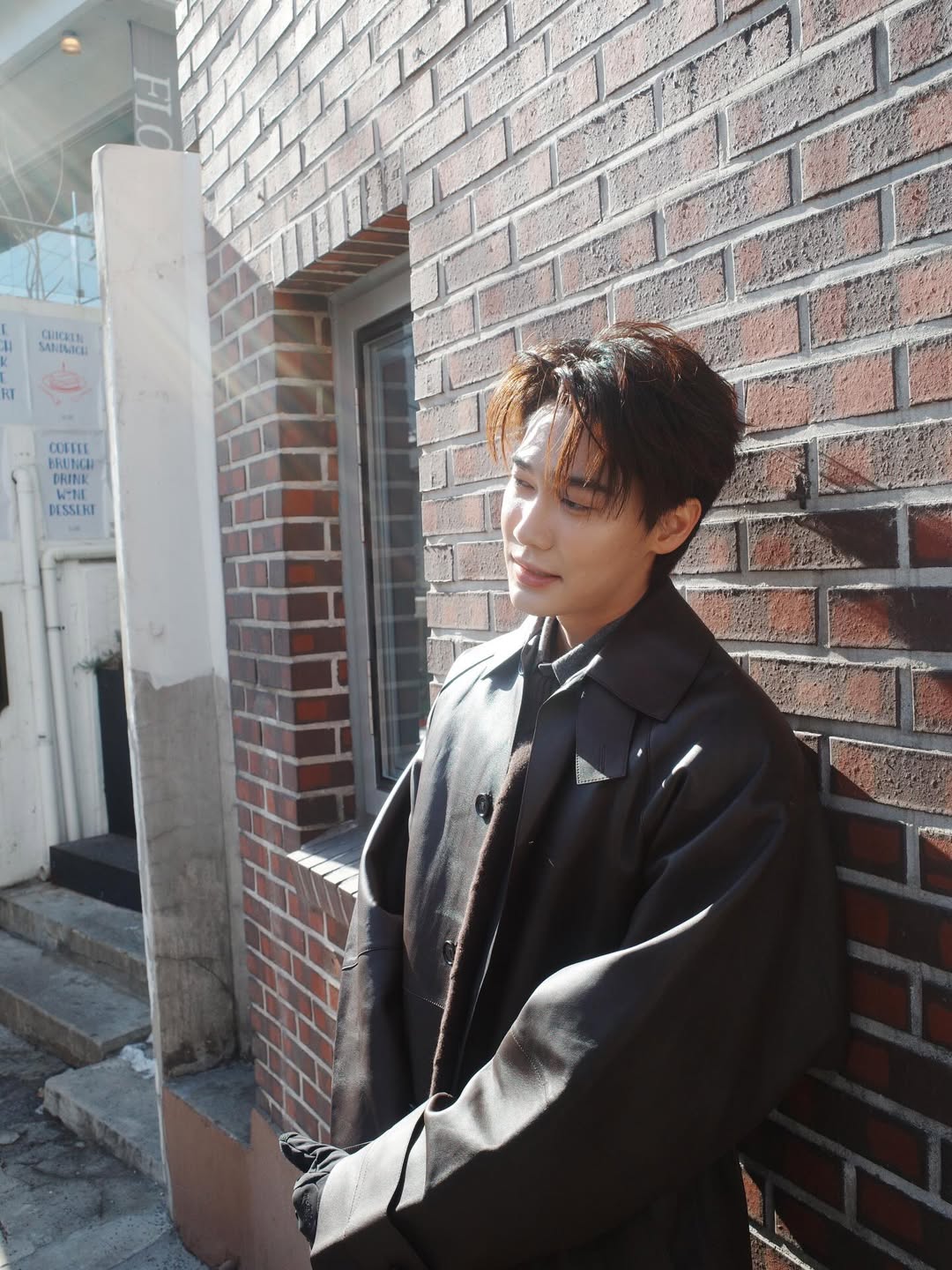 ดิว - จิรวรรตน์ สุทธิวณิชศักดิ์