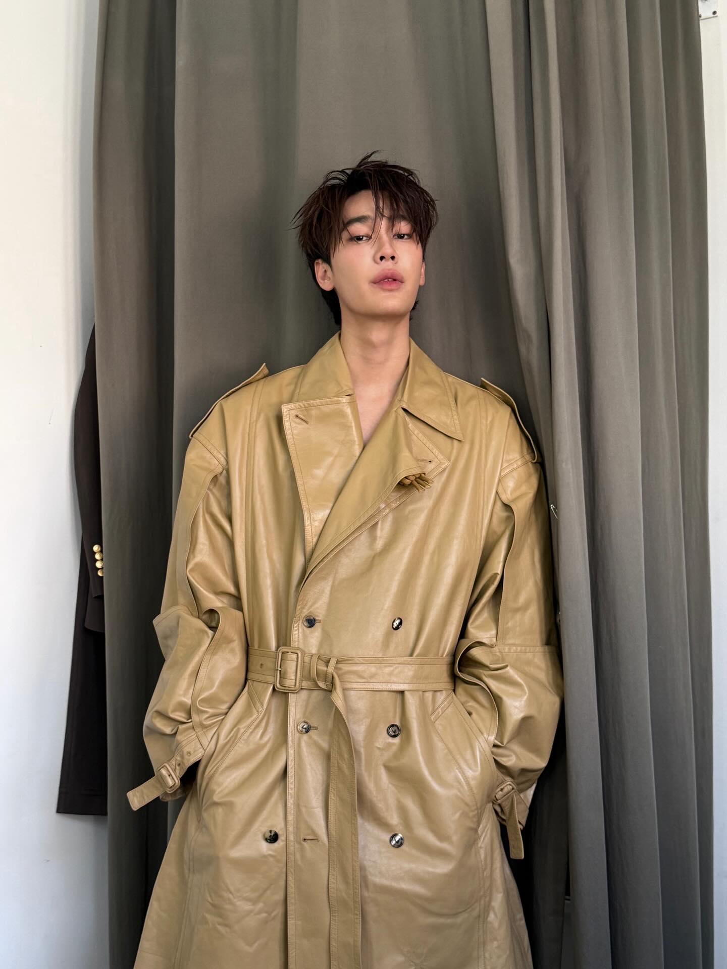 ดิว - จิรวรรตน์ สุทธิวณิชศักดิ์