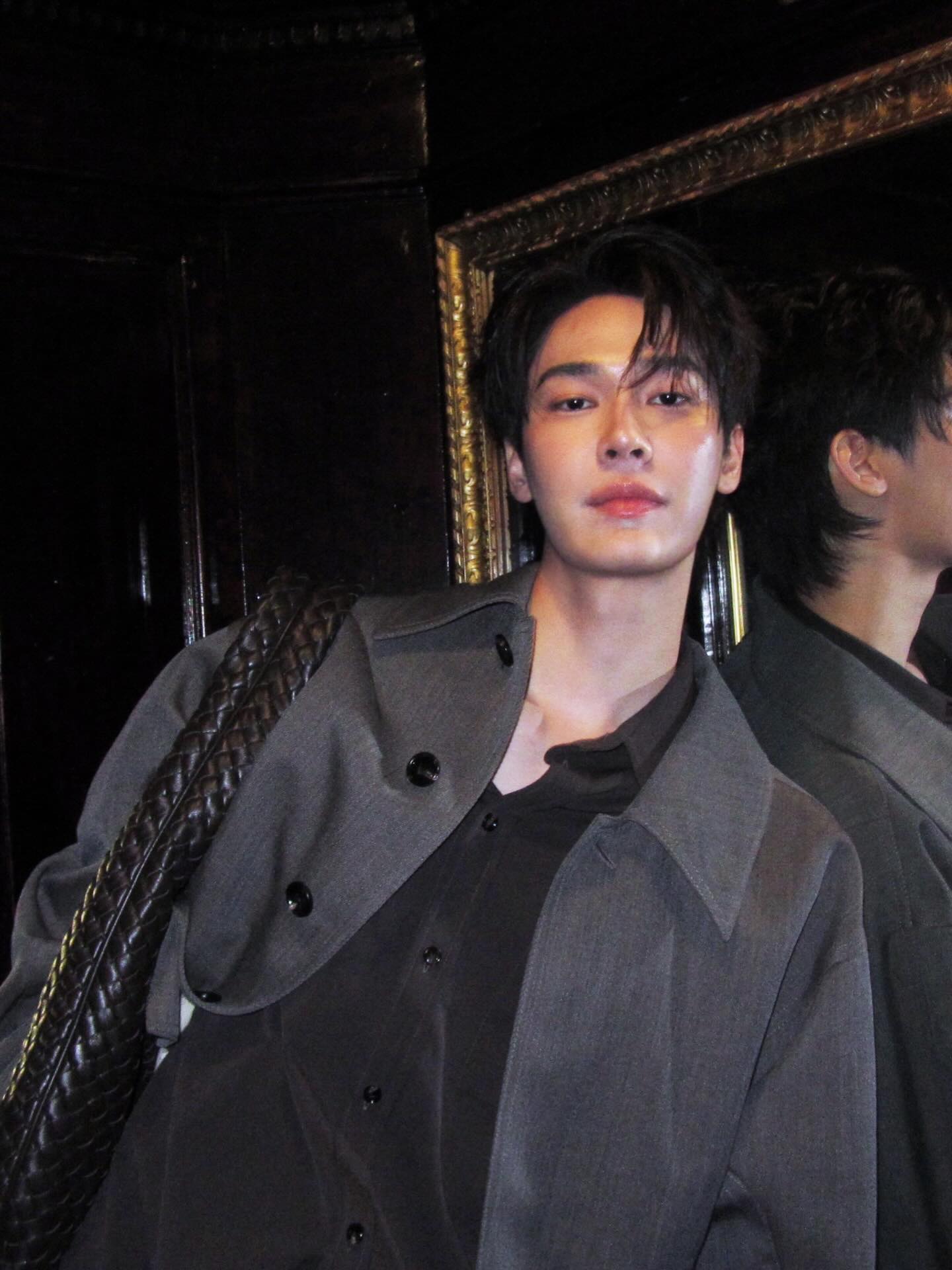 ดิว - จิรวรรตน์ สุทธิวณิชศักดิ์