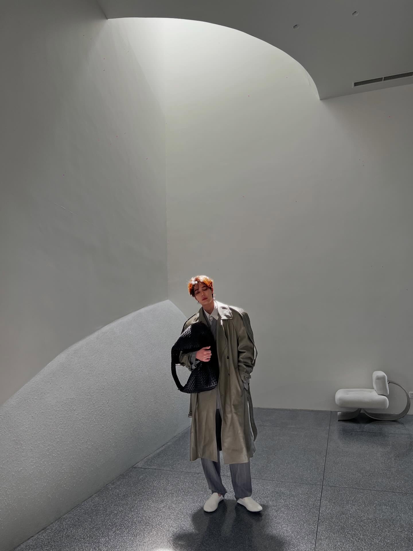 ดิว - จิรวรรตน์ สุทธิวณิชศักดิ์