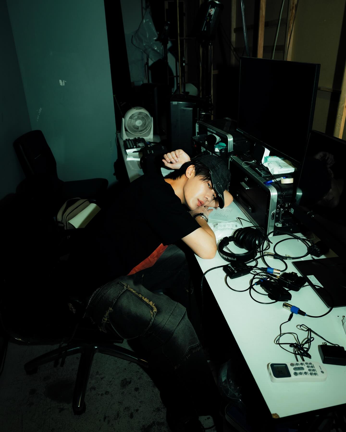 ดิว - จิรวรรตน์ สุทธิวณิชศักดิ์