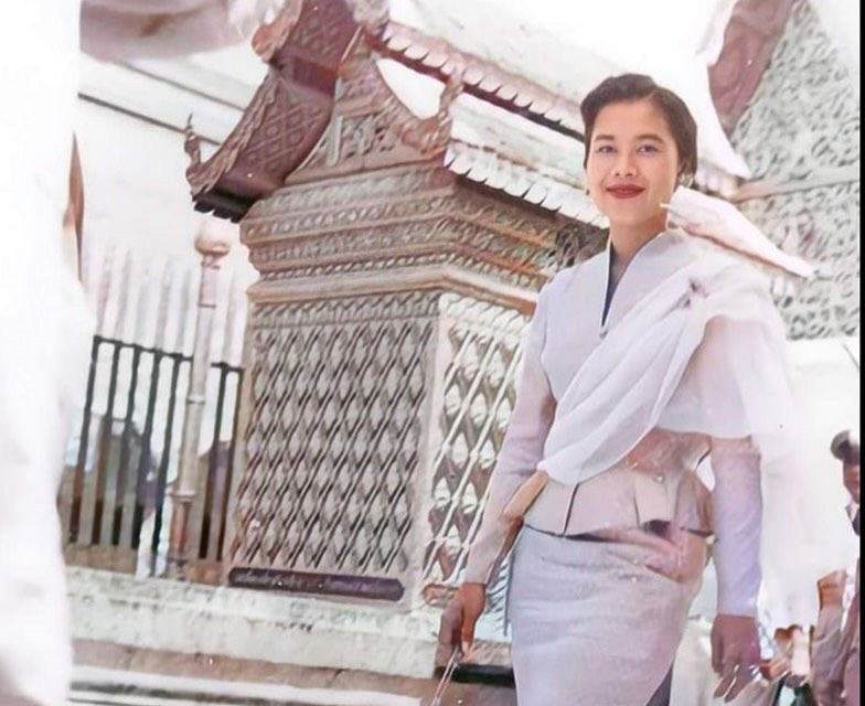 มารีญา พูลเลิศลาภ