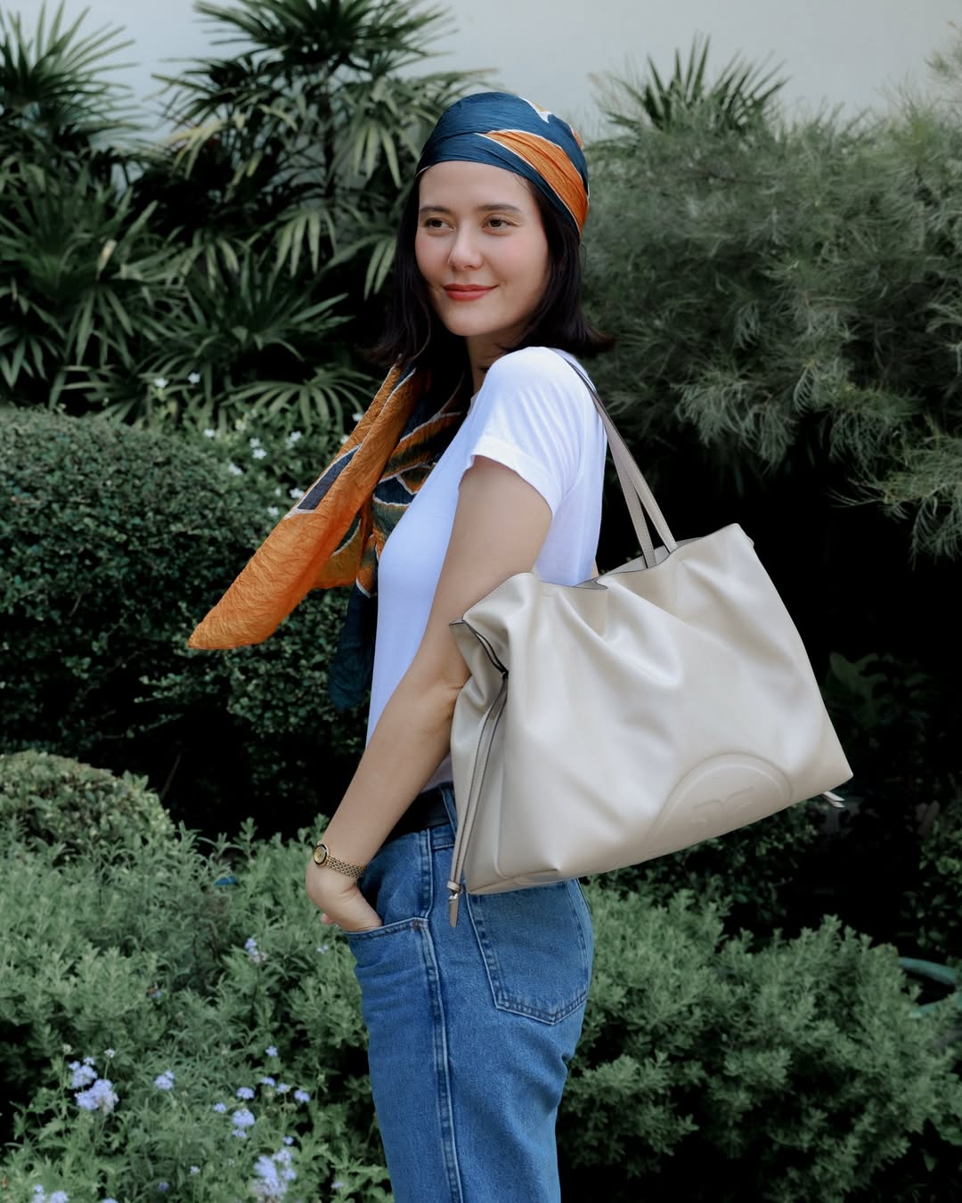 มารีญา พูลเลิศลาภ