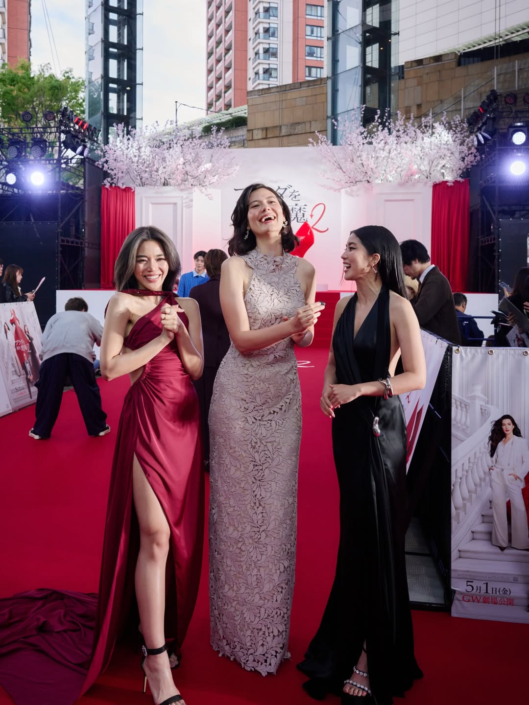 มารีญา พูลเลิศลาภ