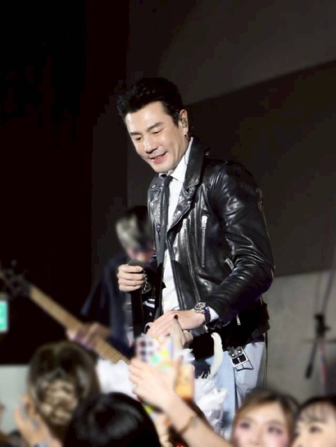 โดม - ปกรณ์ ลัม