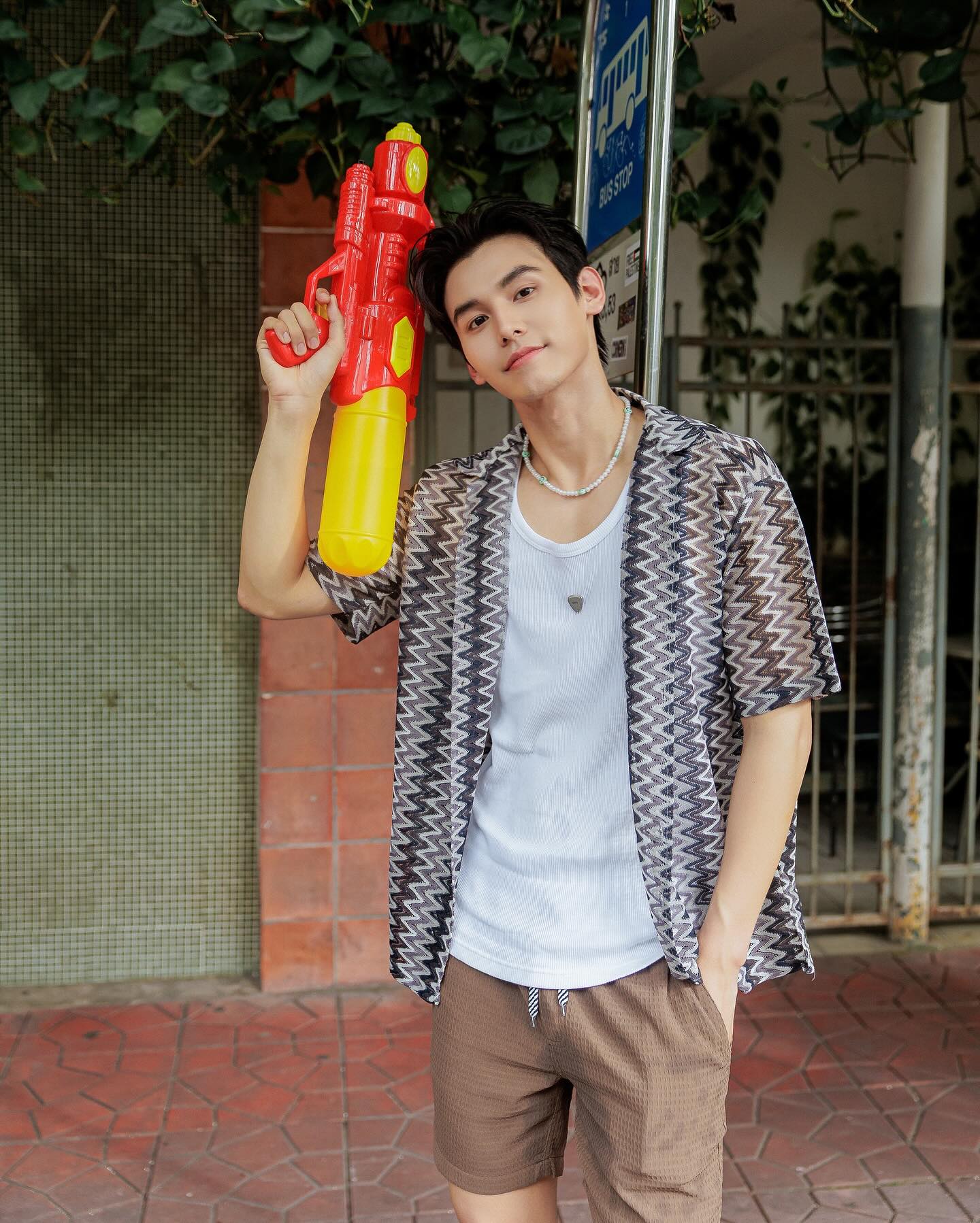 จา - พชร สวนศรี