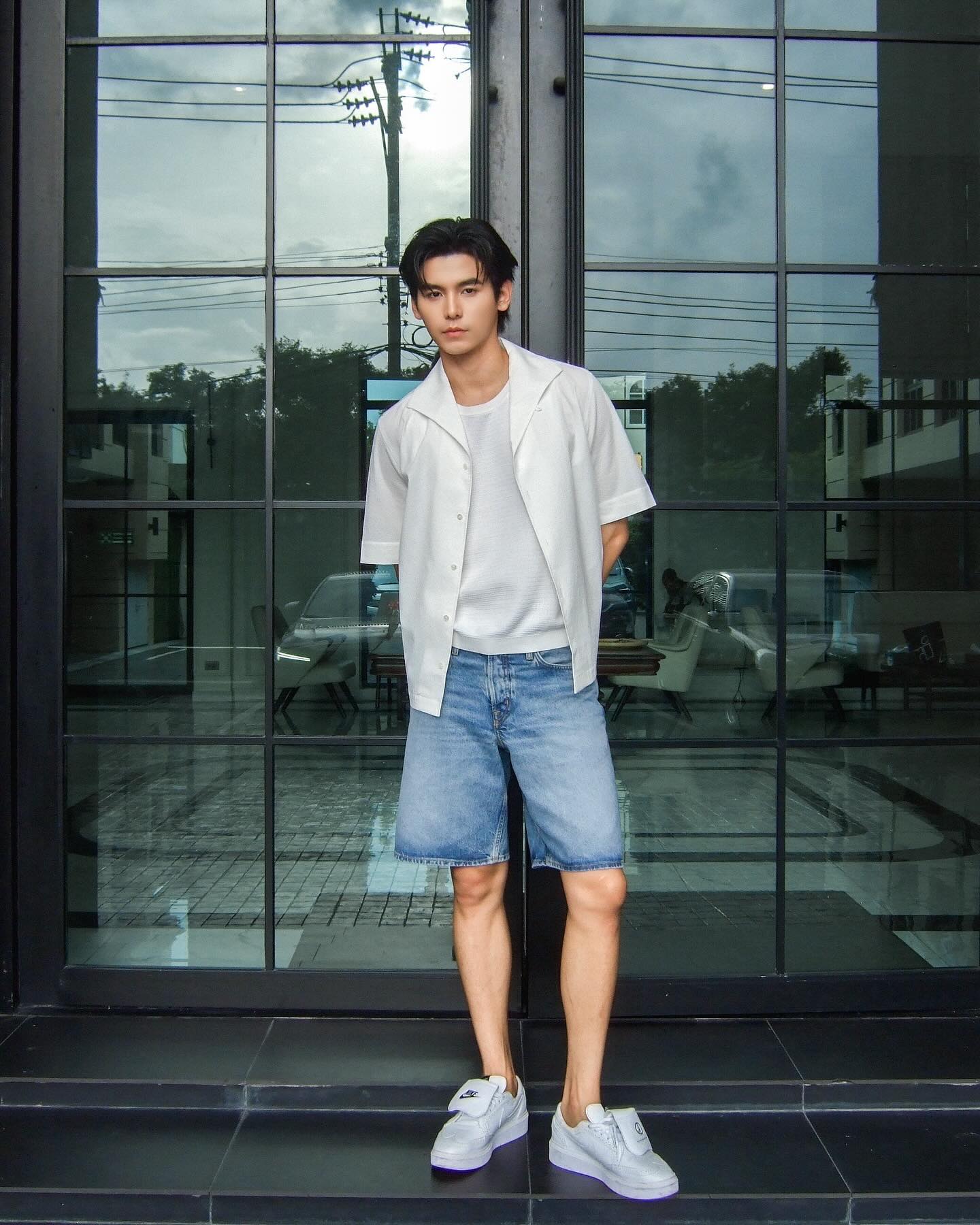 จา - พชร สวนศรี