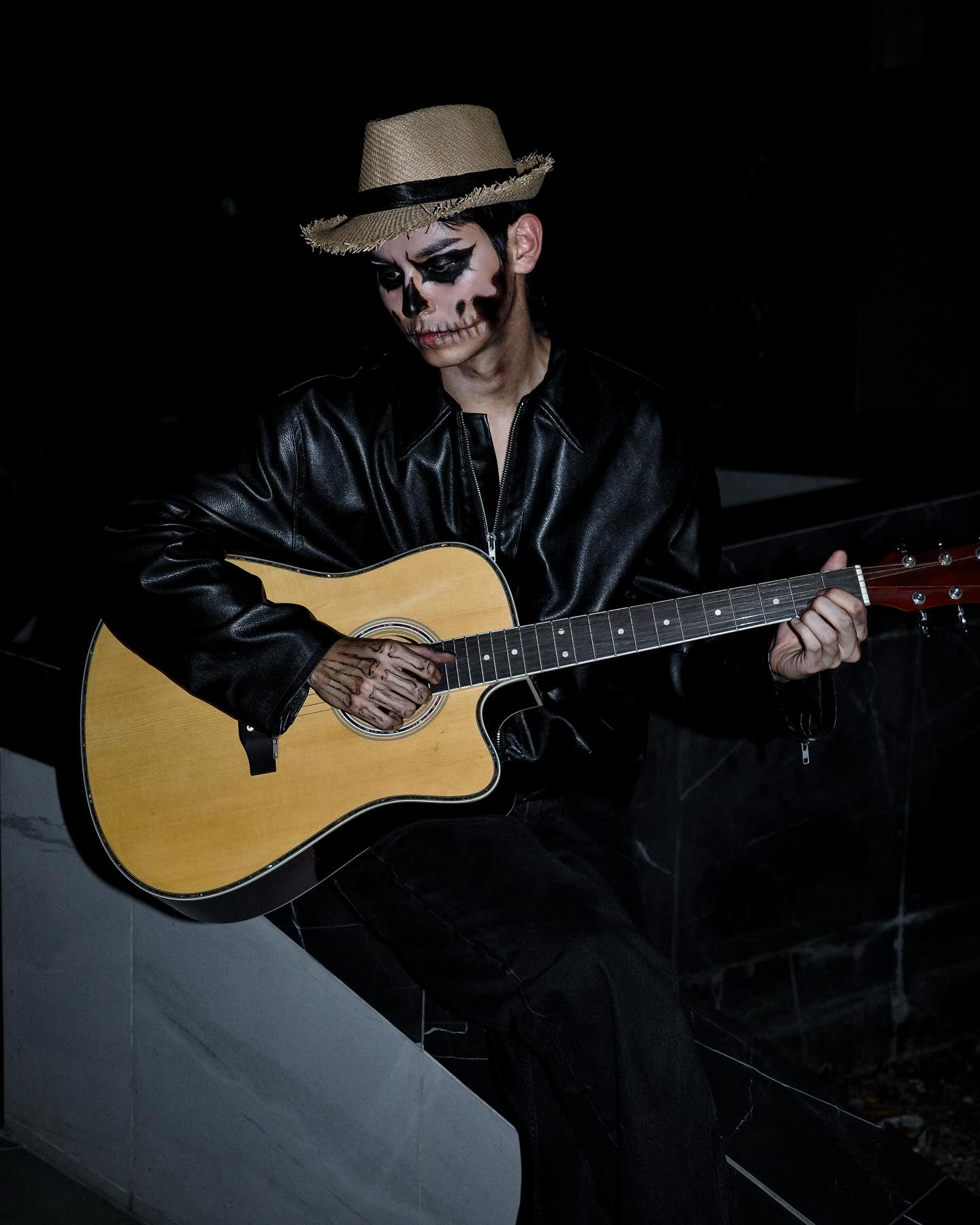 จา - พชร สวนศรี