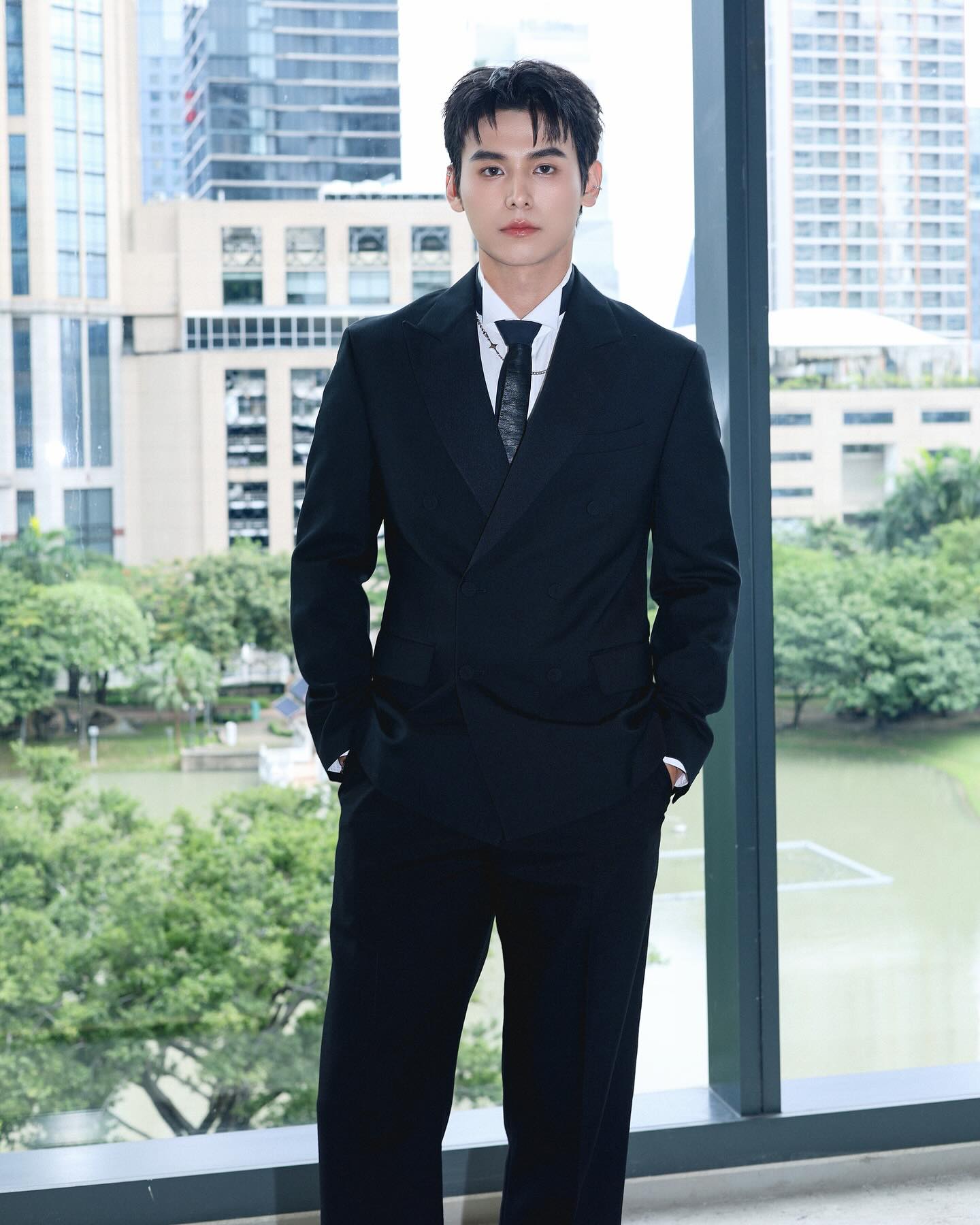 จา - พชร สวนศรี