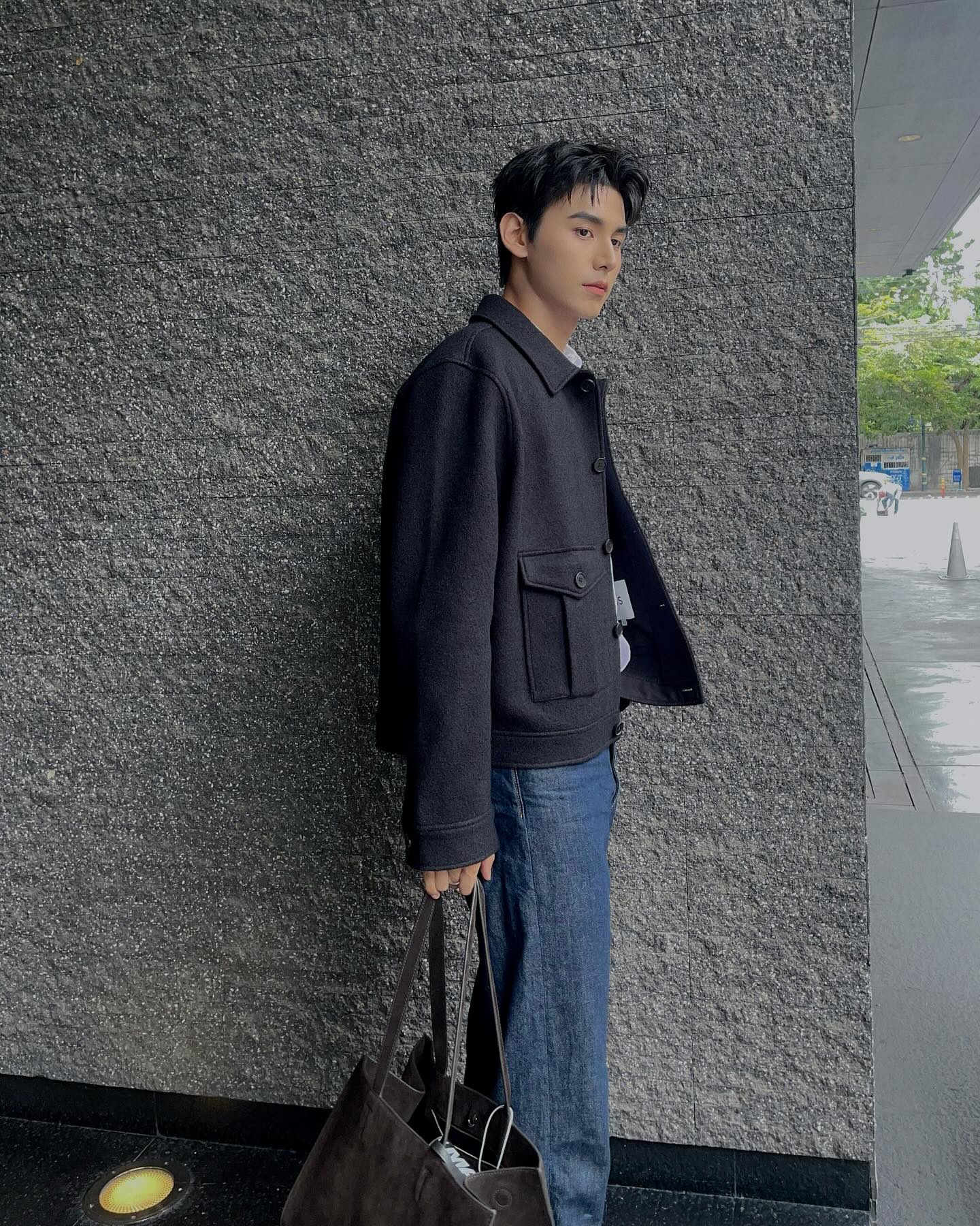 จา - พชร สวนศรี