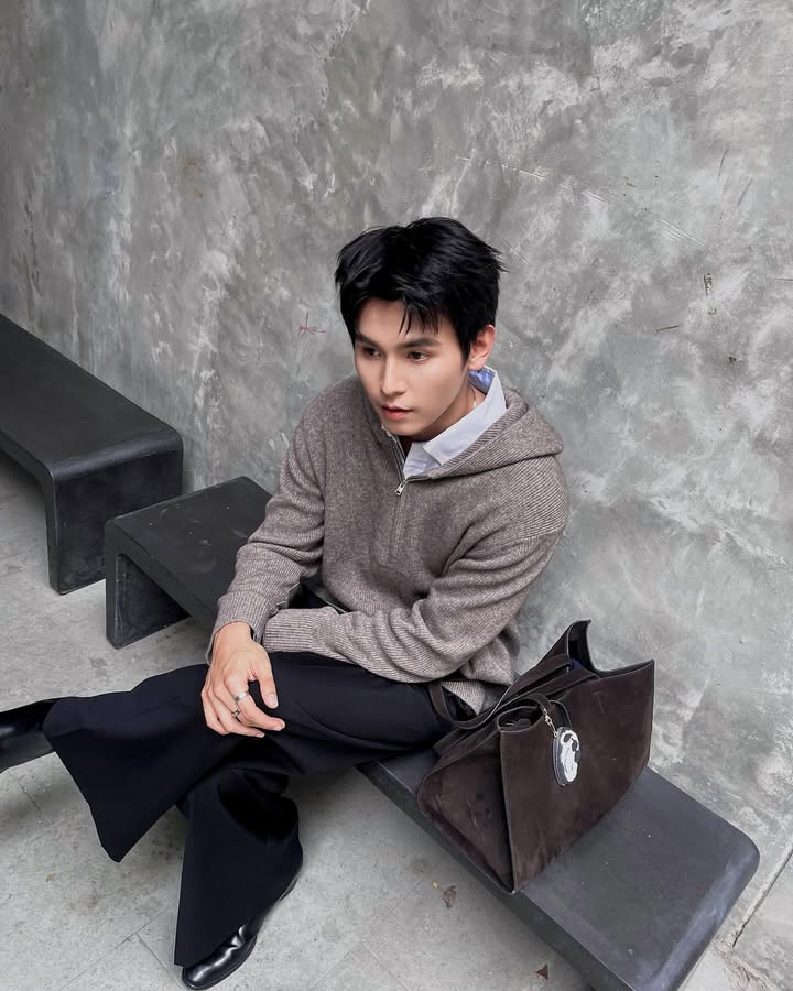 จา - พชร สวนศรี