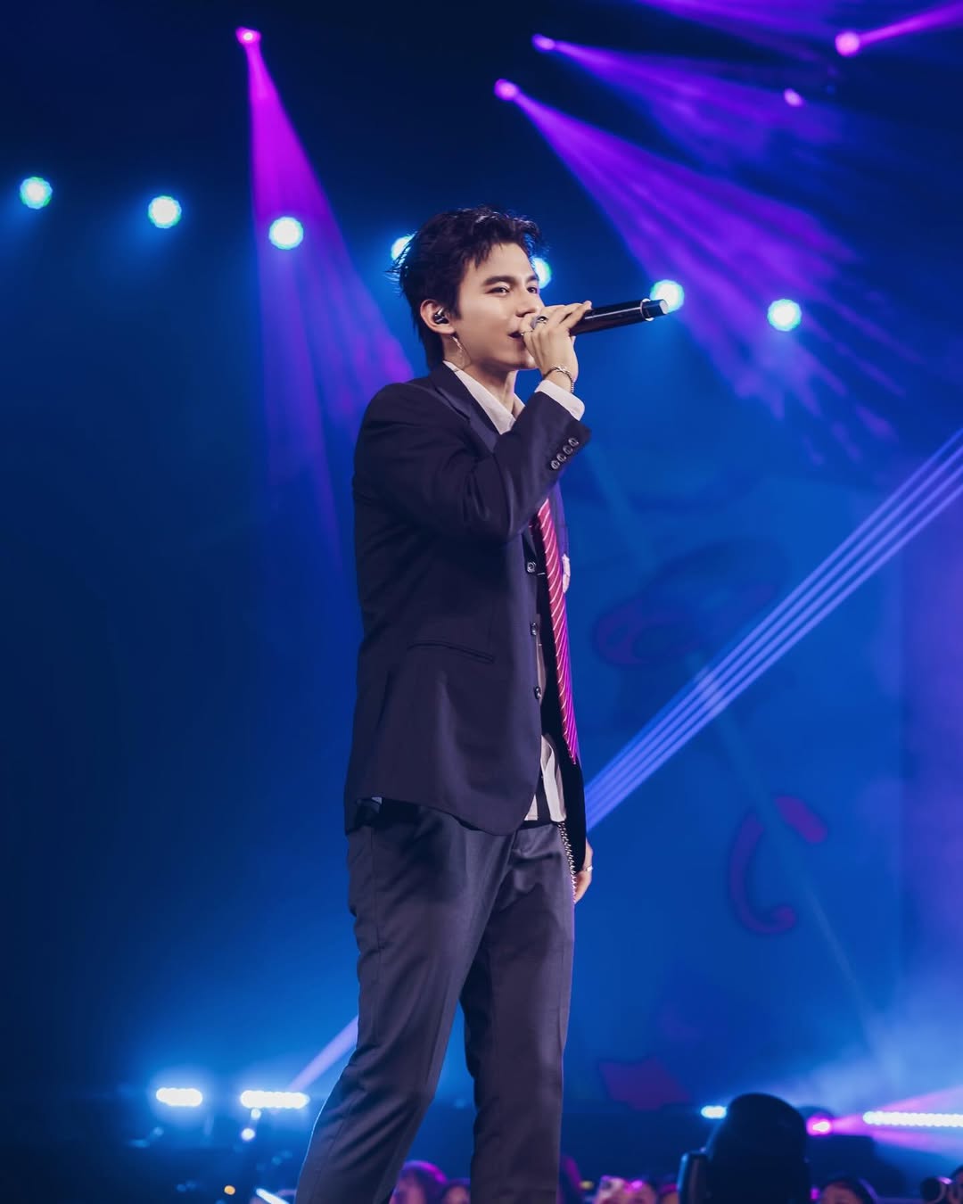 จา - พชร สวนศรี