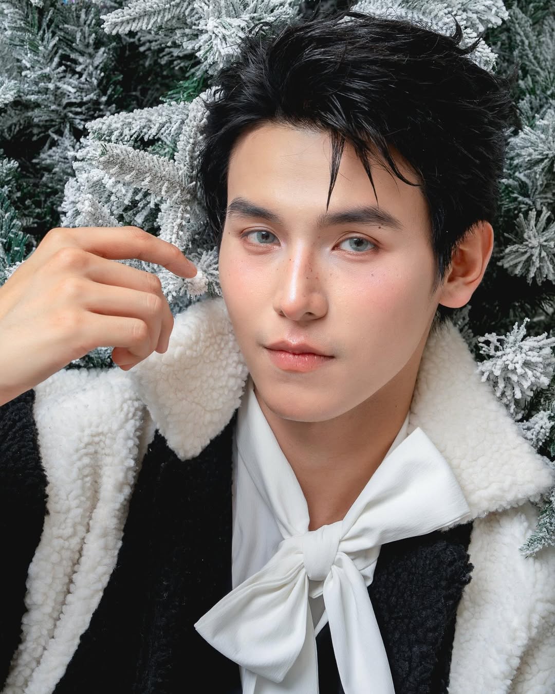 จา - พชร สวนศรี