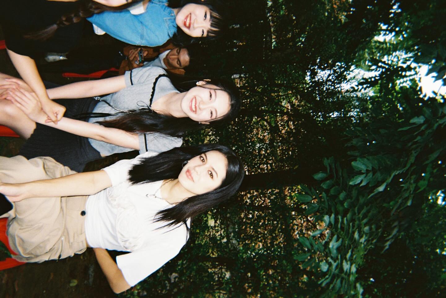 จา - พชร สวนศรี