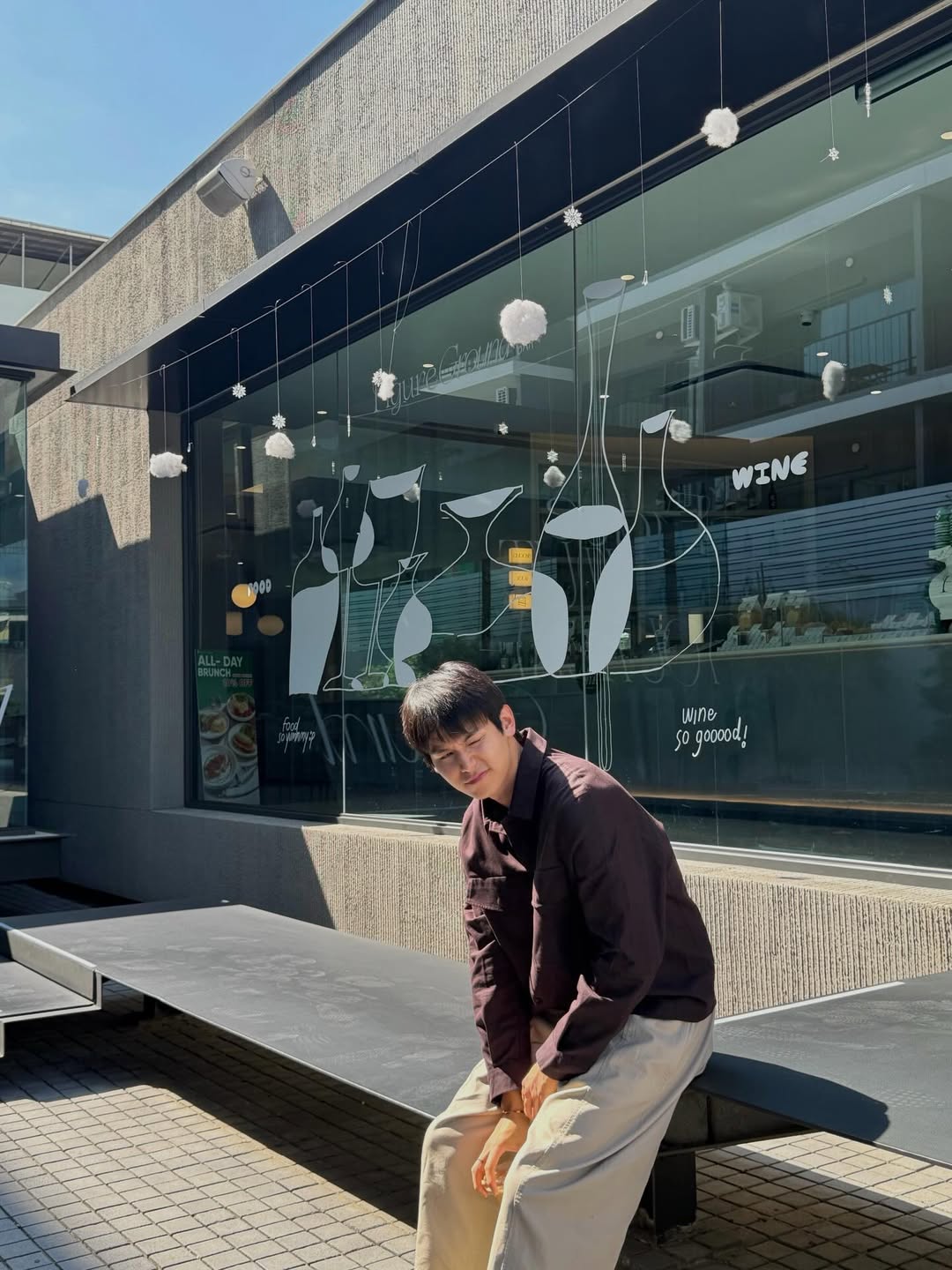 จา - พชร สวนศรี