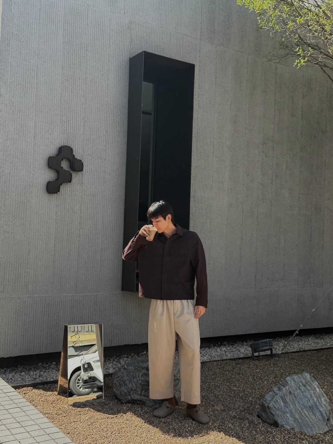 จา - พชร สวนศรี