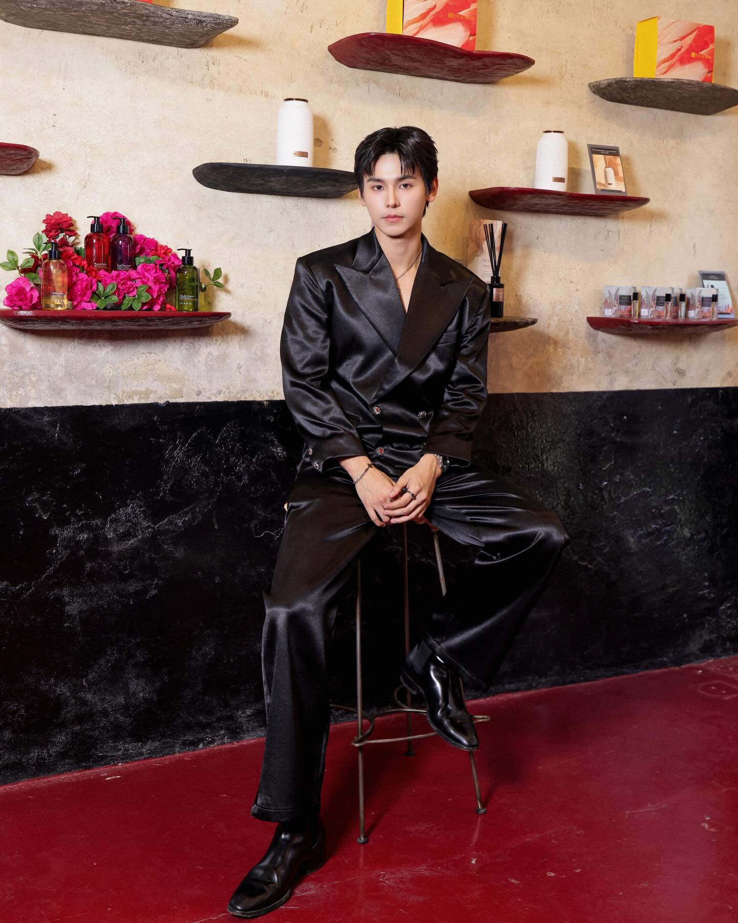 จา - พชร สวนศรี