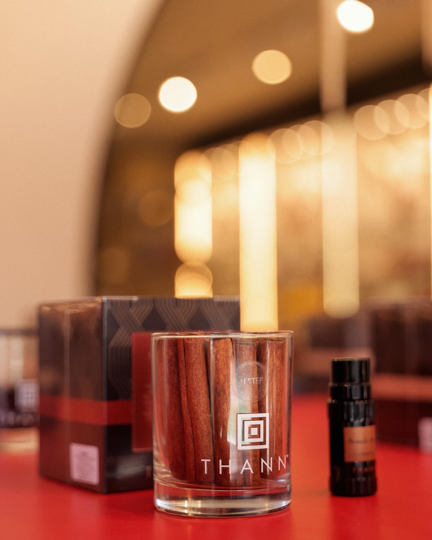 จา - พชร สวนศรี