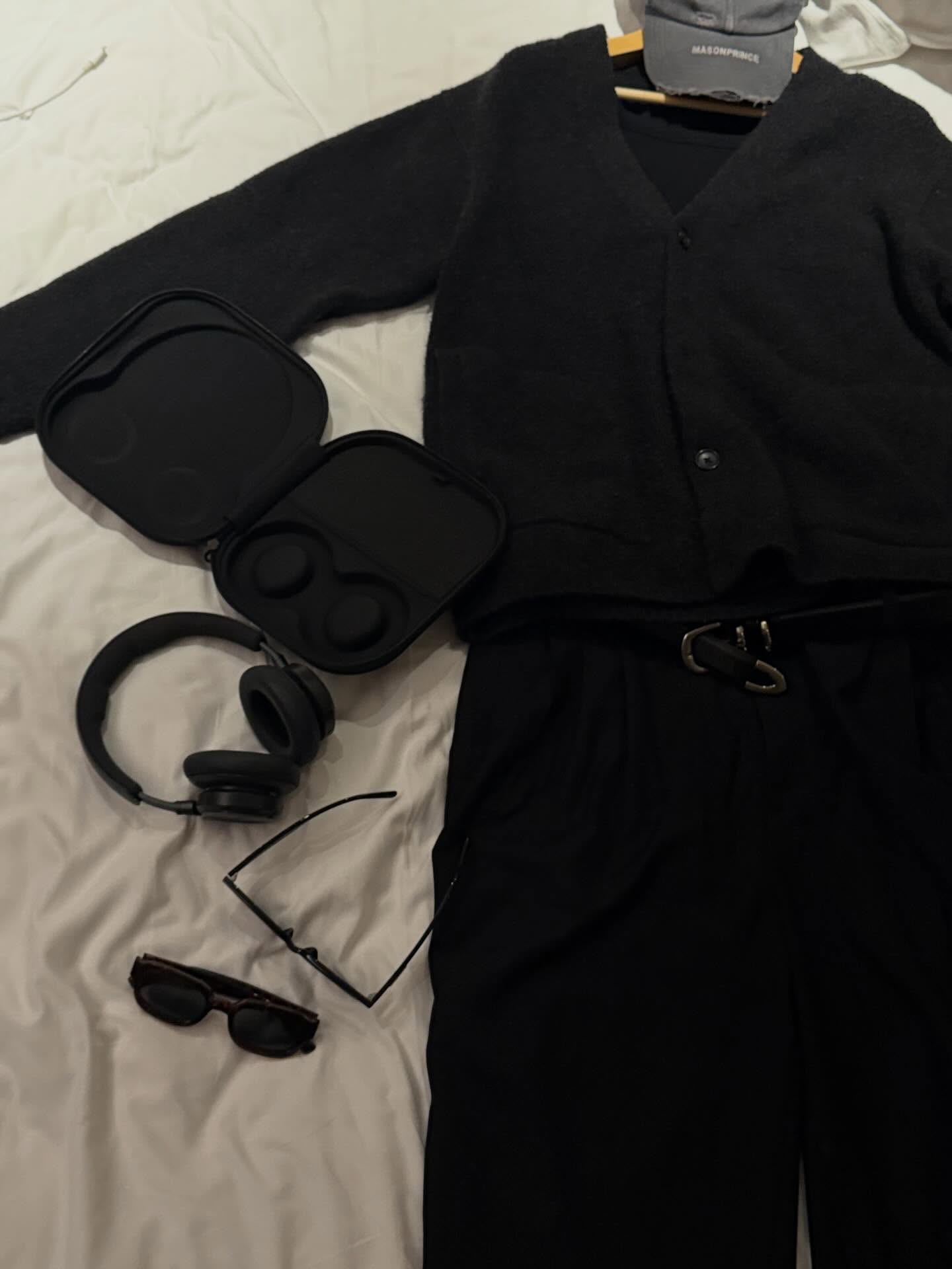 จา - พชร สวนศรี