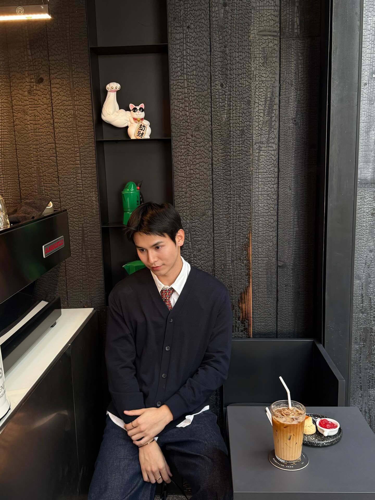 จา - พชร สวนศรี