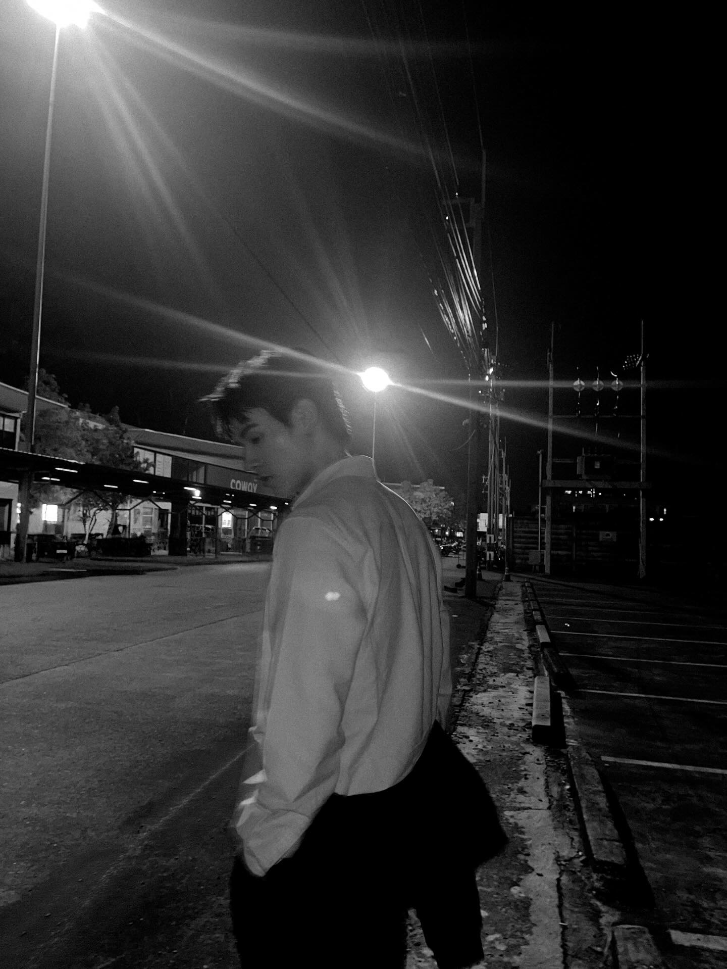 จา - พชร สวนศรี