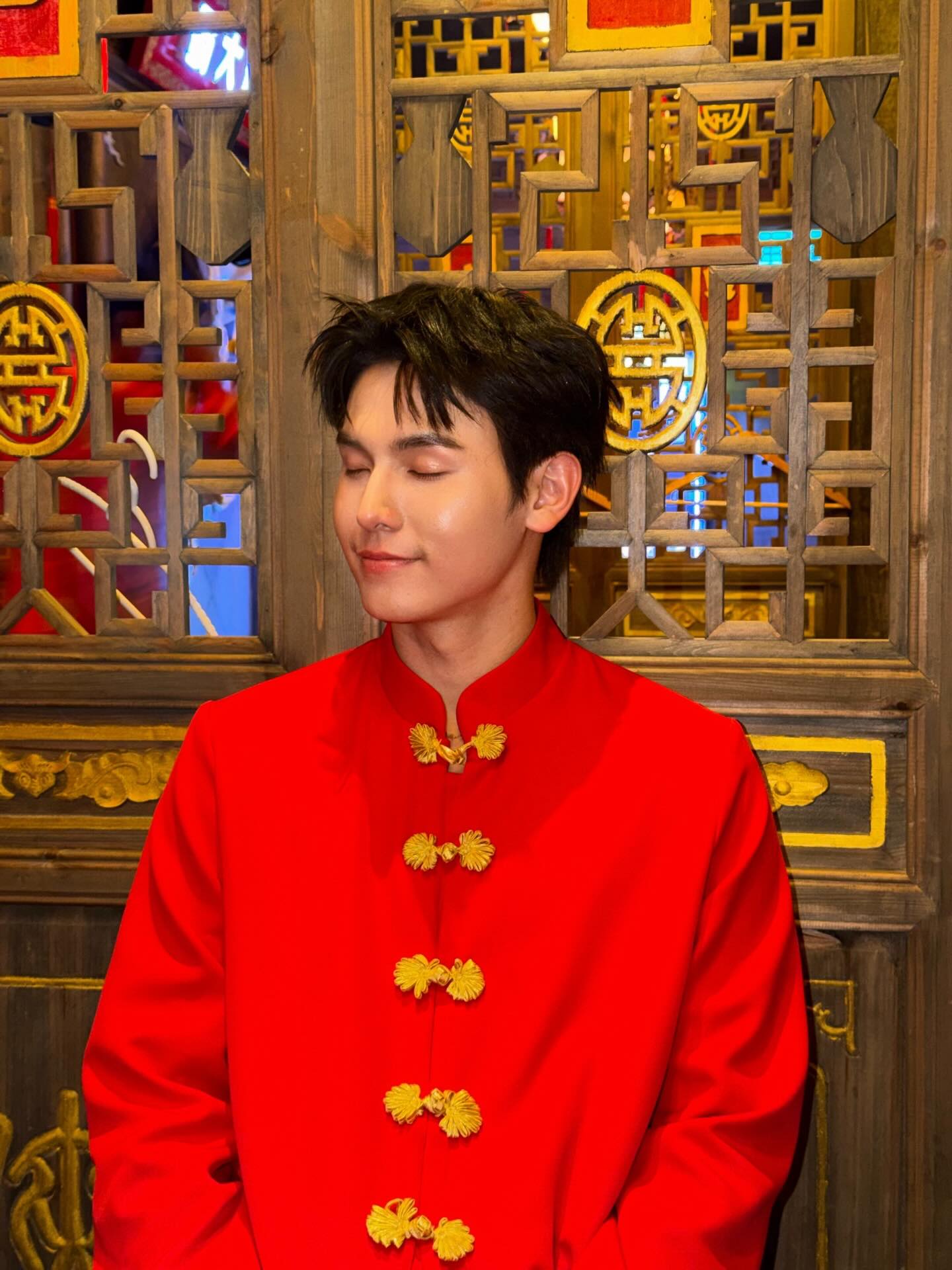 จา - พชร สวนศรี