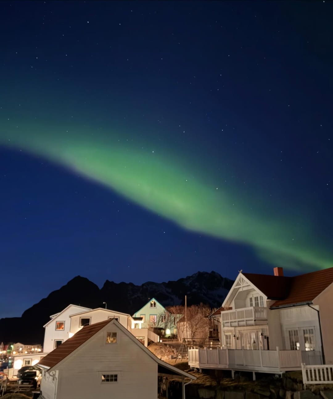 จา - พชร สวนศรี