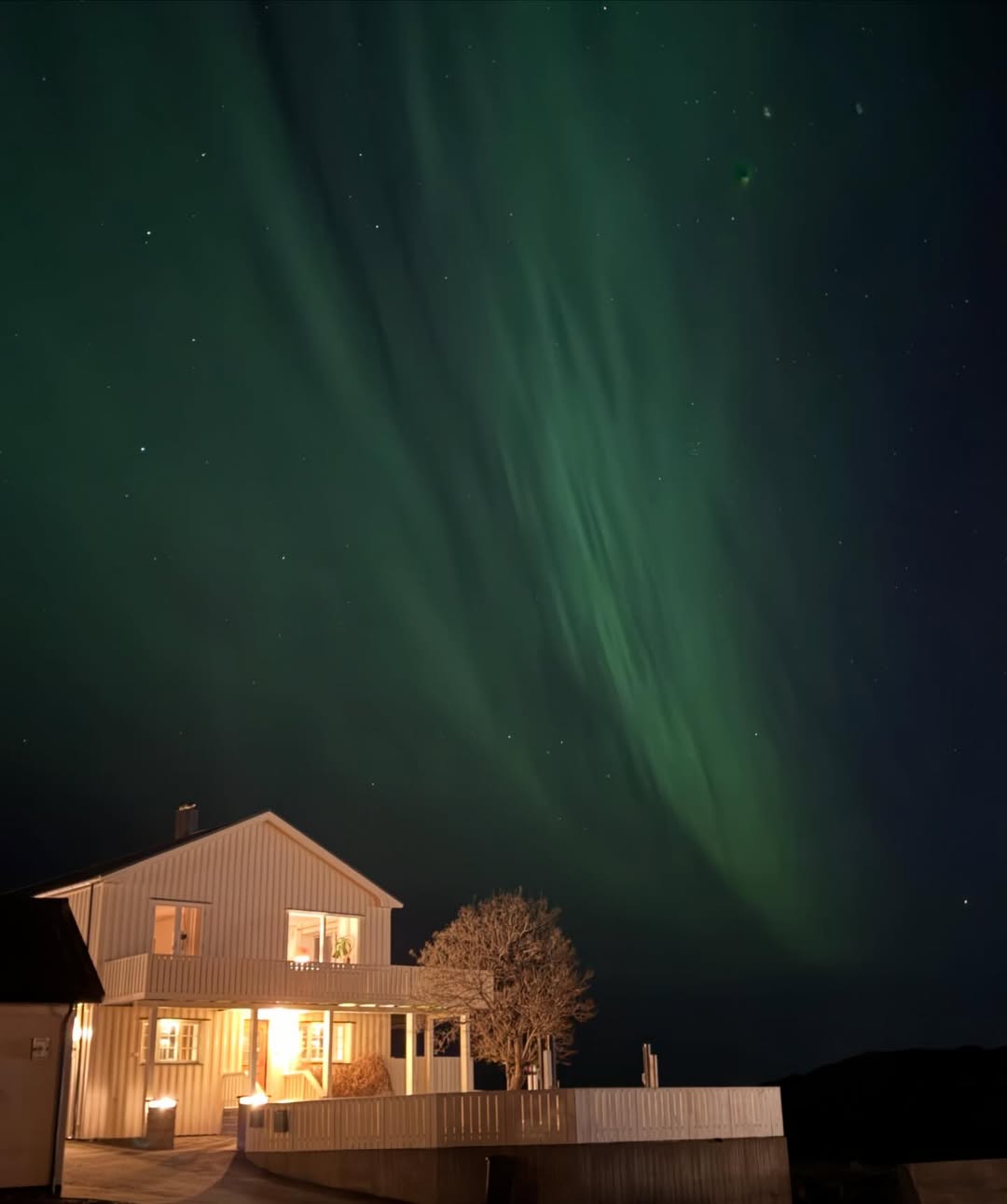 จา - พชร สวนศรี