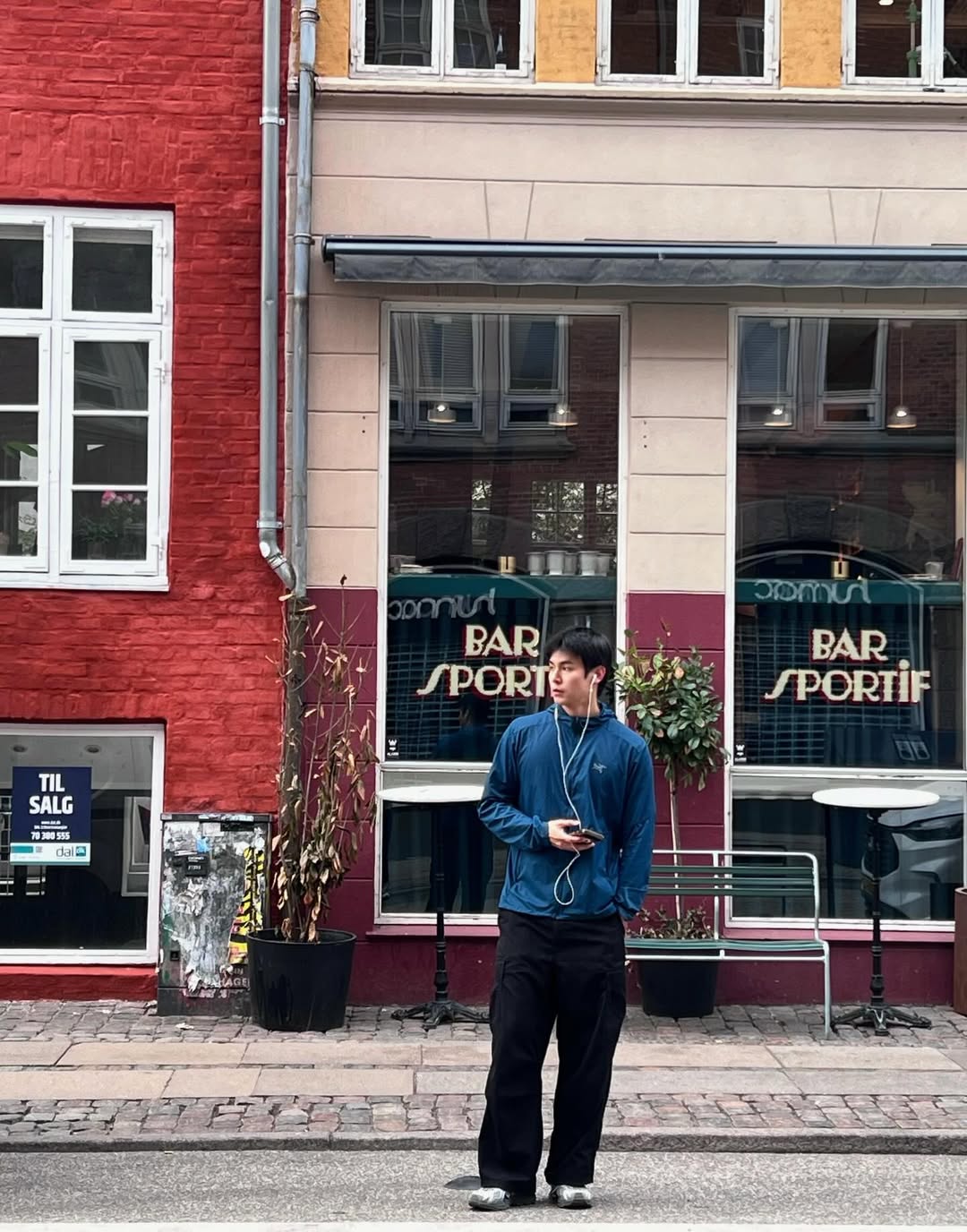 จา - พชร สวนศรี