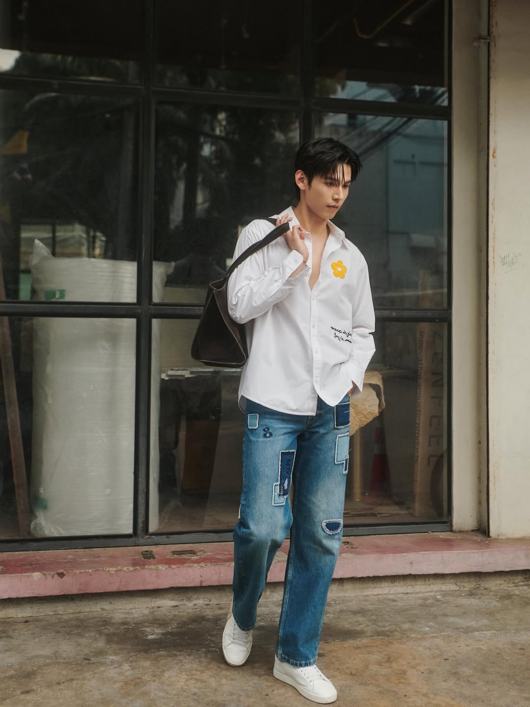 จา - พชร สวนศรี