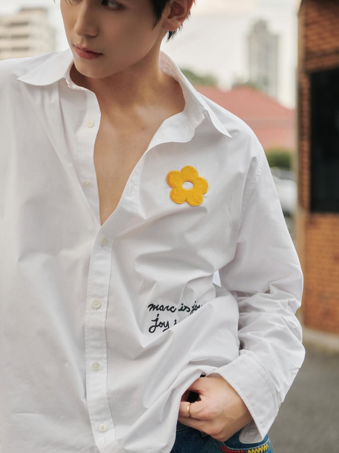 จา - พชร สวนศรี