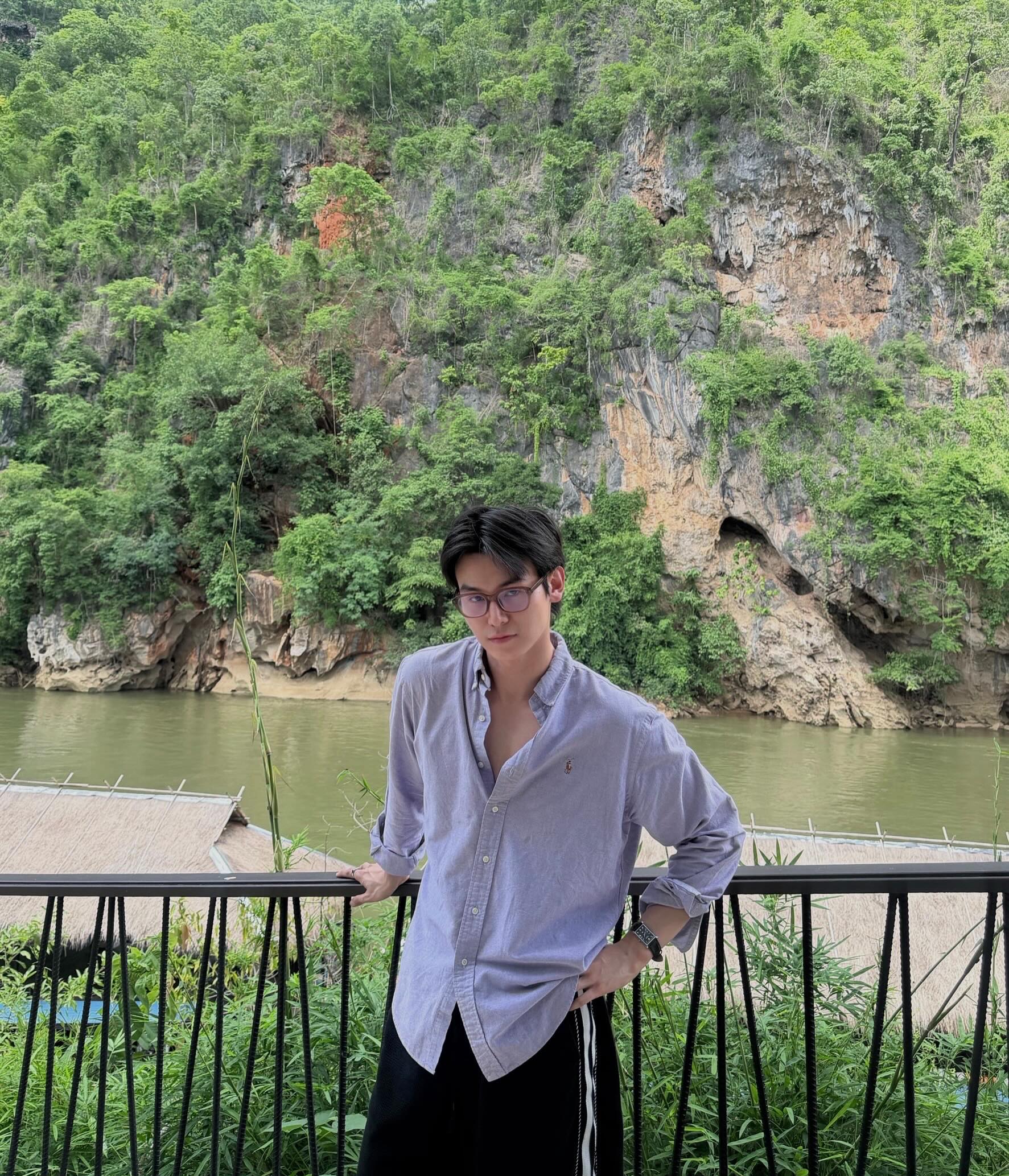 จา - พชร สวนศรี
