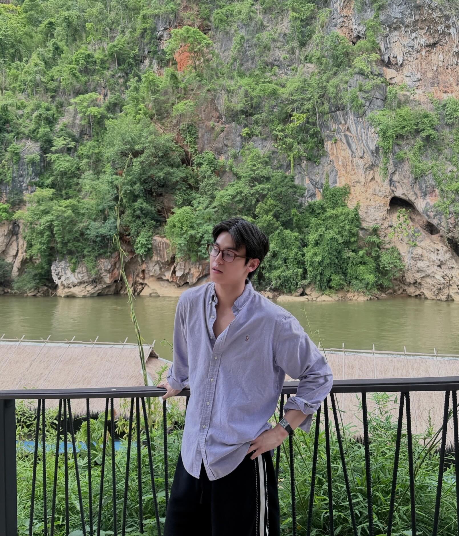 จา - พชร สวนศรี